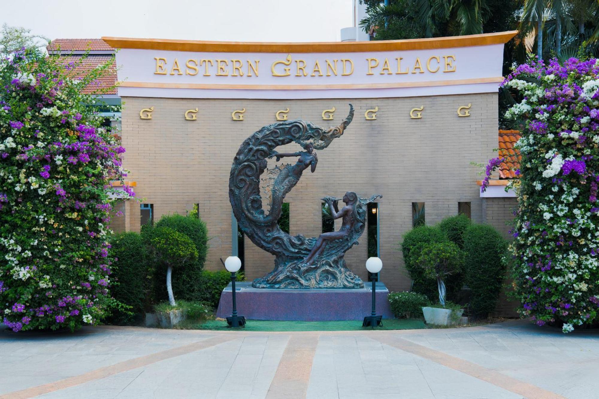Eastern Grand Palace Pattaya Extérieur photo